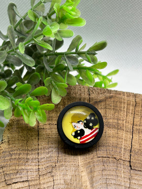 Broche america